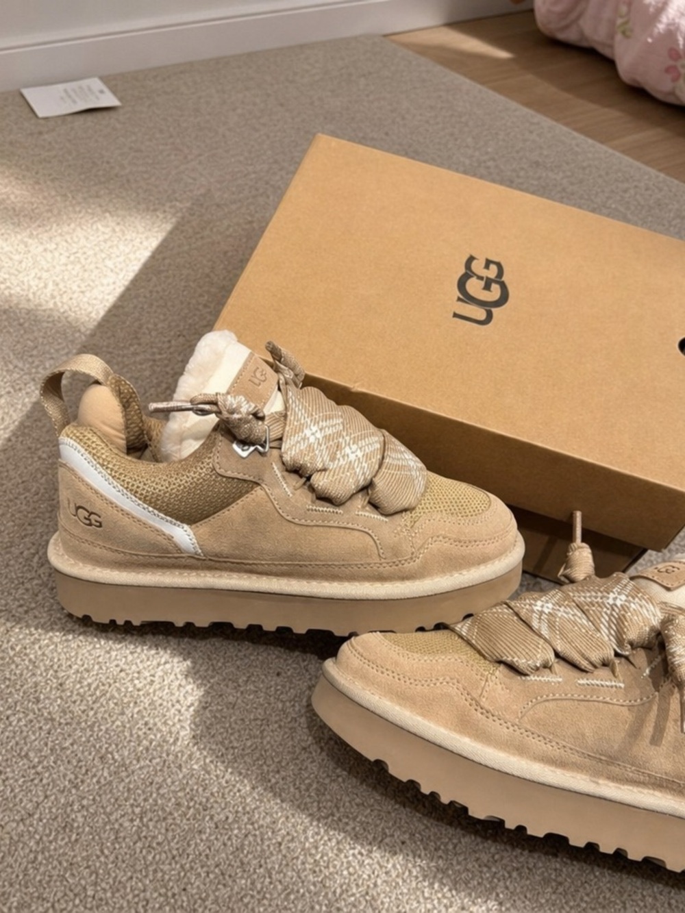 UGG WOMEN Beige Suede Platform Sneakers